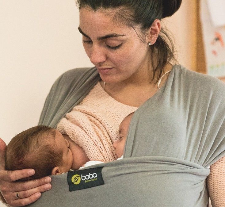 Ivonne, Mario y Elian, 14 meses de lactancia gemelar